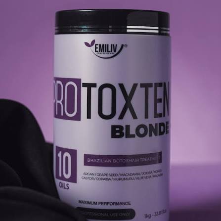 Blonde Hair Botox treatment for smooth, conditioned blonde hair in Saigon
